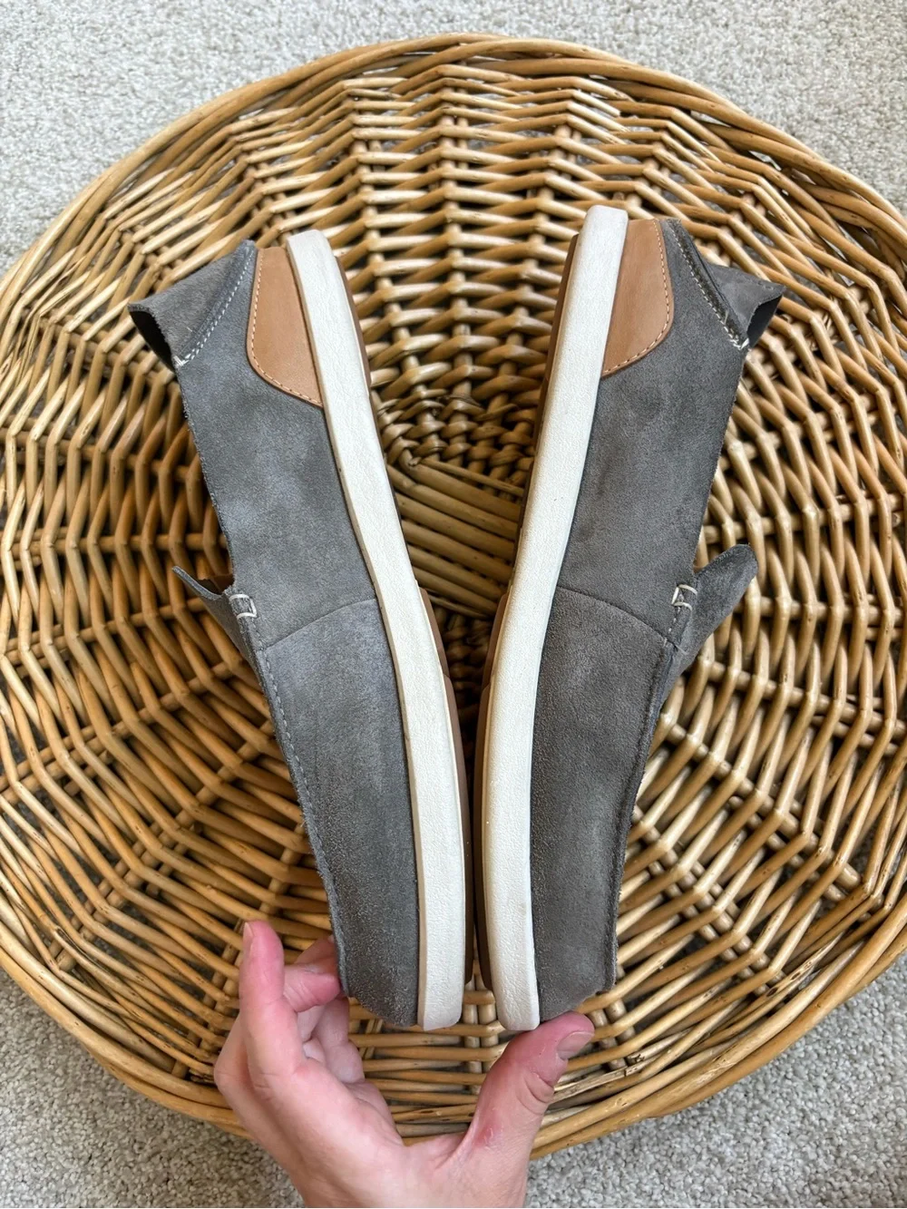 OluKai NaluKai Kala Charcoal Grey Men’s Slip On Suede Loafers Size 11.5